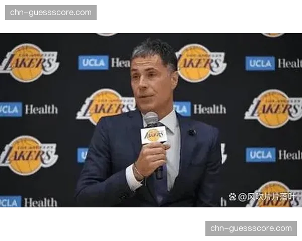 三月战术总结:高位压迫已从“风格”变为“标配”,但执行精度决定球队上限 三月战术总结:高位压迫已从“风格”变为“标配”,但执行精度决定球队上限